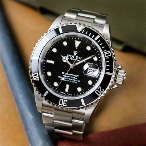 rolex 16610 seriale m|rolex submariner 16610 best years.